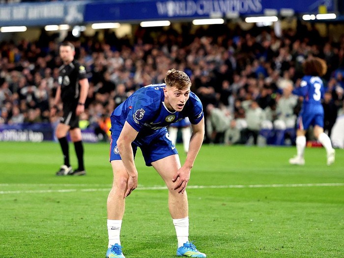 LONDON, ENGLAND - APRIL 18: Liam Delap of Chelsea reacts during the Premier League match between Chelsea and Manchester United at Stamford Bridge on April 18, 2026 in London, England. (Photo by Julian Finney/Getty Images)