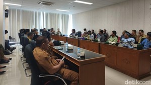 Warga Minta Mi Babi Sukoharjo Ganti Jadi Resto Halal, Pemilik Pikir-pikir