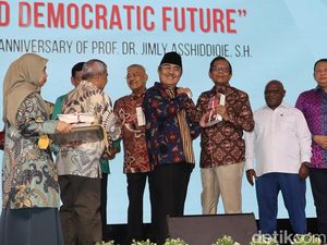 Peluncuran Buku 70 Tahun Jimly Asshiddiqie