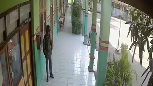 Maling Obok-obok Gedung SD di Nganjuk, Gondol 3 Laptop untuk Ujian