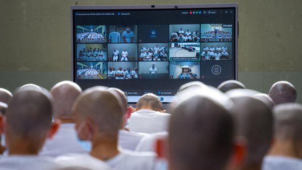 Ratusan Anggota Geng Kriminal MS-13 Hadapi Sidang Massal di El Salvador