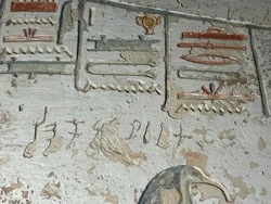 Ada Grafiti Berusia 2.000 Tahun di Makam Mesir Kuno, Tulisan Orang India?