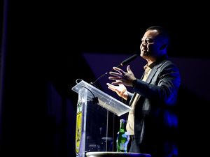 Ahmad Luthfi Beberkan Ilmu Kepemimpinan di Raker Komwil Apeksi