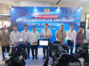 RI Mau Tambah 14.000 Km Jalur Kereta Baru, Telan Anggaran Rp 1.200 T