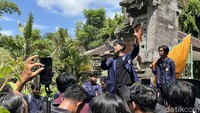 BEM Unud Geruduk DPRD Bali, Tuntut Solusi Konkret Atasi Sampah