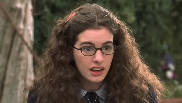 Transformasi Gaya Anne Hathaway, dari Putri Culun Kini Wanita Tercantik Dunia