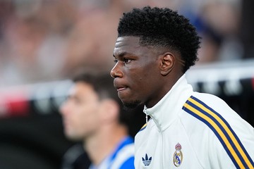 MU Nggak Ngoyo Kejar Gelandang-gelandang Real Madrid