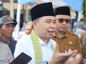 Gus Fawait dan Ning Ghyta Bawa Jember Panen Penghargaan