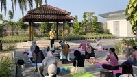 Rayakan Hari Kartini, Fit Day Studio Gelar Mat Pilates di Aston Madiun