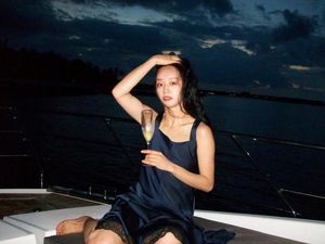 6 Gaya Hyeri Girls Day Nikmati Liburan Mewah, Naik Kapal Pesiar di Maldives