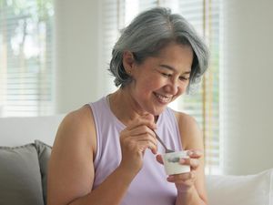 Mengapa Makanan Bisa Terasa Hambar bagi Lansia Usia 50 ke Atas? Ini Penyebabnya