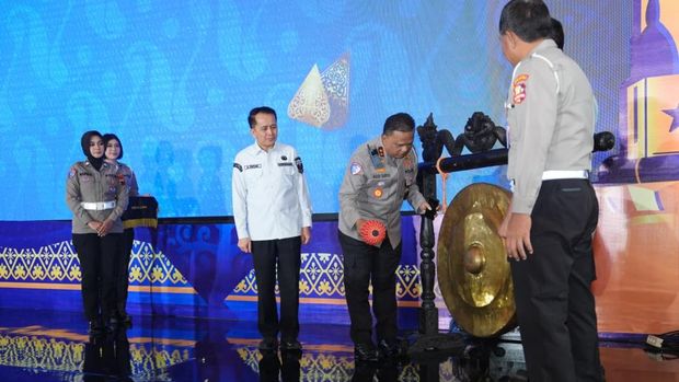 Kakorlantas Polri Irjen Agus Suryonugroho resmi membuka aktivitas Rapat Koordinasi Pembina Samsat Tingkat Nasional Tahun Anggaran 2026