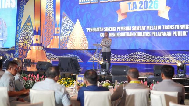 Kakorlantas Polri Irjen Agus Suryonugroho resmi membuka aktivitas Rapat Koordinasi Pembina Samsat Tingkat Nasional Tahun Anggaran 2026