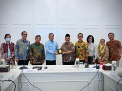 Menkop dan Menteri PPN/Bappenas Bahas Pengembangan Koperasi Sektor Produksi