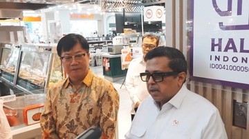 Kepala BPJPH Apresiasi Supermarket Asing Sudah Punya Sertifikasi Halal