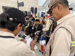Video Jemaah Haji Indonesia Berangkat dari Madinah ke Makkah