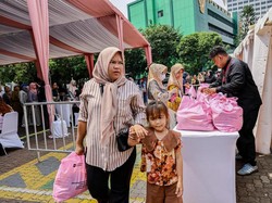 Pertamina Salurkan 118 Ribu Paket Sembako untuk Masyarakat Prasejahtera