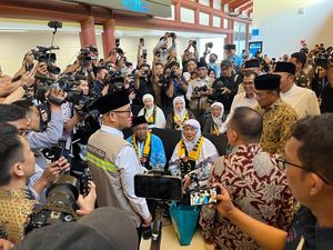 Menhaj hingga Wakil Ketua DPR Sapa Jemaah Haji Jelang Keberangkatan