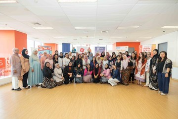 Berita dari Detik Finance: 40 Kurir Perempuan-Keluarga Ikut Pelatihan Afiliasi di Kampus UMKM Shopee