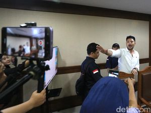 Ammar Zoni Bakal Banding-Ganti Pengacara Usai Divonis 7 Tahun di Kasus Narkoba