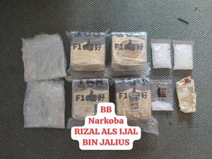 Bareskrim Bongkar 4,2 Kg Sabu yang Dikendalikan Pasutri di Pekanbaru