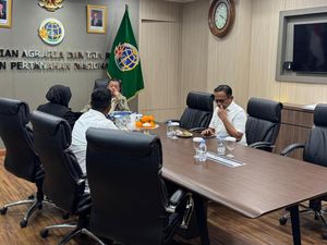 Temui Menteri ATR/BPN-Dirjen Migas, Bupati Afni Perjuangkan Hak Rakyat Siak