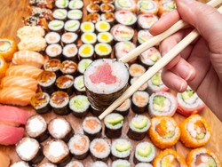 18 Juni Sushi Day! Negara Asal Sushi Ternyata Bukan Jepang