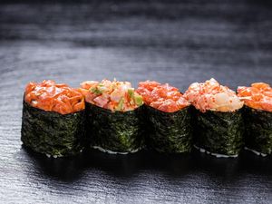 Jangan Salah! Ini Bedanya Jenis Sushi, Ada Nigiri hingga Temaki