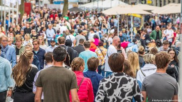 Jumlah Imigran di Uni Eropa Capai Rekor Tertinggi di Tahun 2025