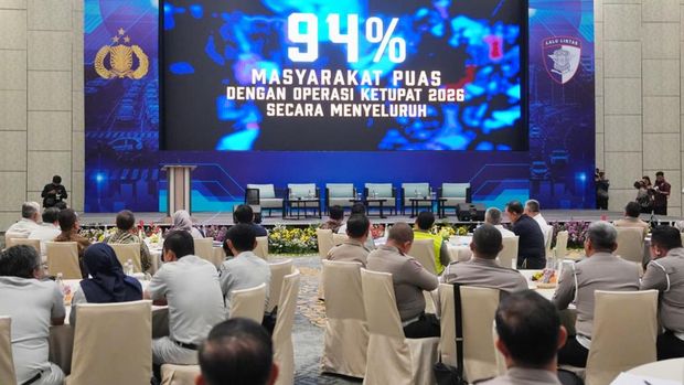 Kakorlantas Polri Irjen Agus Suryonugroho resmi membuka aktivitas Anev Operasi Ketupat 2026