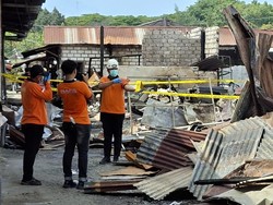 Sisa Material Mencurigakan di Pasar Baru Tuban yang Terbakar Diperiksa
