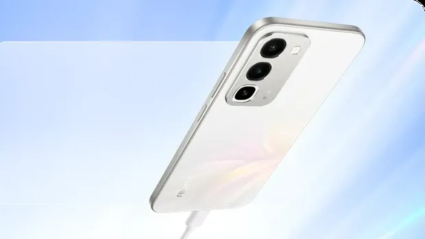 Realme C100