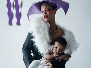 Anak Rihanna Debut di Sampul Majalah, Pakai Popok Haute Couture dari Dior
