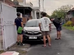 Video Detik-detik Polisi Tangkap Istri-2 Anak Ko Erwin Bandar Narkoba