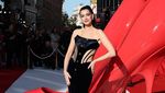 Anne Hathaway Selamanya Arsenal