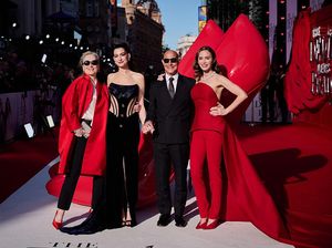 Video: Outfit Seleb Indonesia di Gala Premier The Devil Wears Prada 2