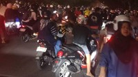 4 Titik Kemacetan Imbas Demo di Jalan Urip Sumoharjo Makassar