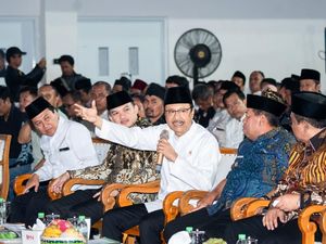 Ke Majalengka, Gus Ipul Sosialisasi DTSEN & Cek Perkembangan Sekolah Rakyat