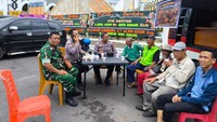 Dari Warung Kopi hingga Panti Jompo, Polres Lubuk Linggau Turun Layani Warga