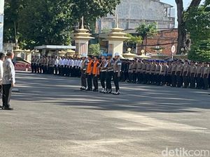 Polda Jambi Resmi Pecat Dua Polisi Terlibat Pemerkosaan Remaja