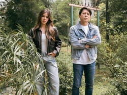 Pertemuan Raisa dan Ariel NOAH dalam Senang Dengar Suaramu Lagi