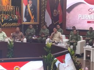 Menhan Bahas Kerja Sama RI-AS hingga Batalion Baru Saat Kumpulkan Purnawirawan