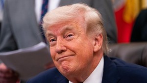 Trump Batalkan Kunjungan Utusan ke Pakistan, Namun Perang Belum Dilanjut