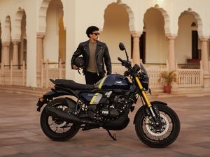 Tampang TVS Ronin Terbaru di Indonesia, Harga Rp 42 Jutaan