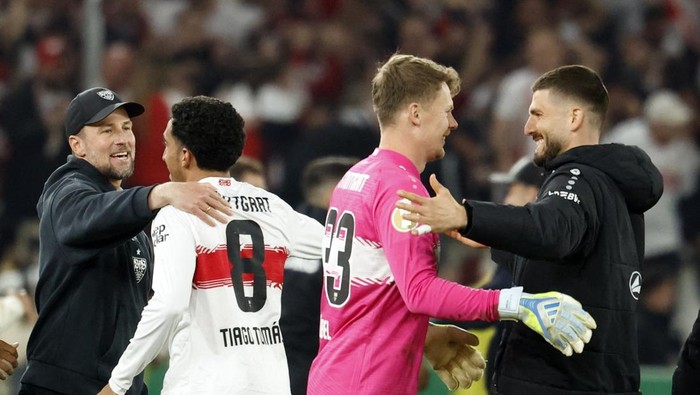 VFB Stutgart melaju ke final DFB Pokal menantang Bayern Munich.