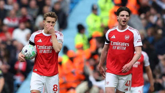 Arsenal mau sapu bersih lima laga terakhir demi jaga peluang juara Liga Inggris.
