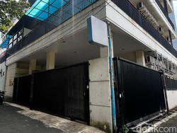 PRT Loncat dari Lantai 4 Kosan di Jakpus Sempat Curhat HP Disita Majikan