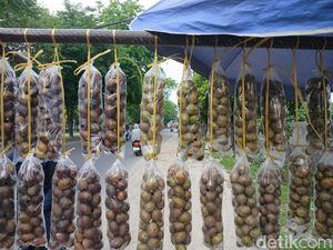 Berburu Buah Matoa Khas Papua di Kota Medan, 1 Gigitan 3 Rasa