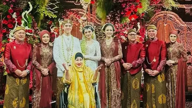 Pernikahan El Rumi dan Syifa Hadju