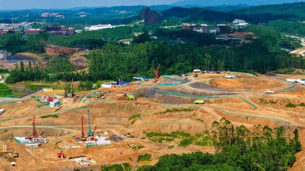 Presiden Prabowo Subianto telah menandatangani kreasi pembangunan Kawasan Legislatif dan Yudikatif di Ibu Kota Nusantara (IKN). Penandatanganan ini menjadi salah satu langkah dalam memperkuat Nusantara sebagai pusat pemerintahan dan ibu kota politik Indonesia. (Dok. IKN)